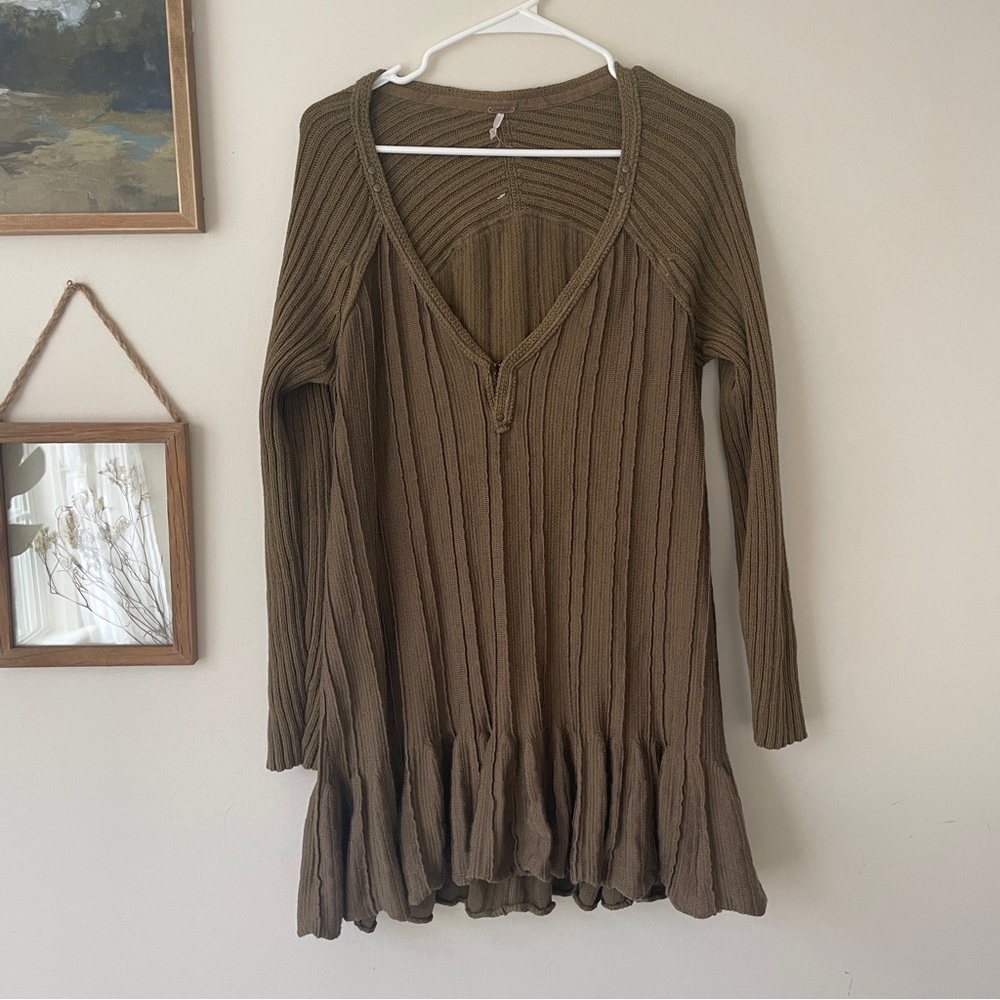 Free people Ribs and Ruffles tunic, olive green, size L - Picture 7 of 8